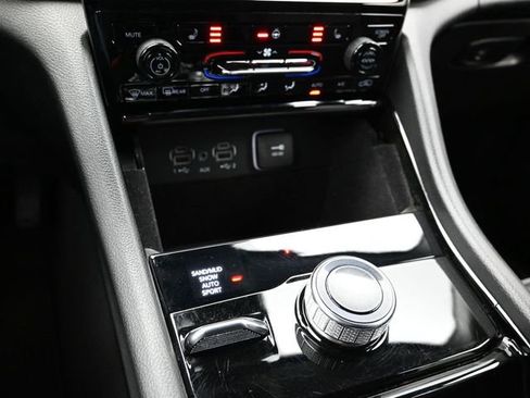 Used 2022 Jeep Grand Cherokee Limited w/ Trailer Tow Prep Group (B) image 46