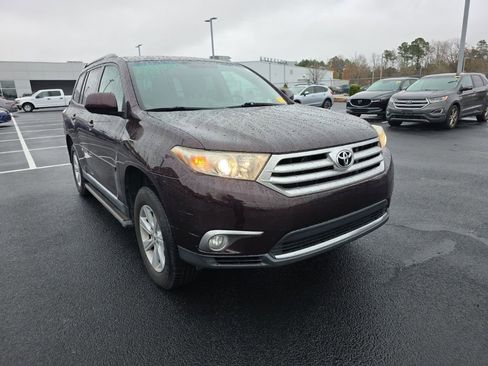Used 2012 Toyota Highlander FWD image 14