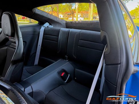 Used 2025 Porsche 911 GT3 RWD image 25
