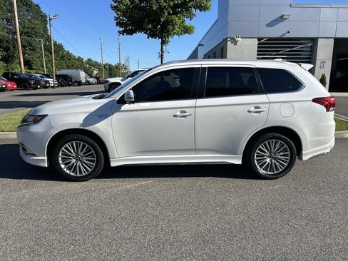 Used 2019 Mitsubishi Outlander SEL AWD/4WD image 5