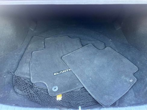 Used 2022 Hyundai Elantra SEL image 29