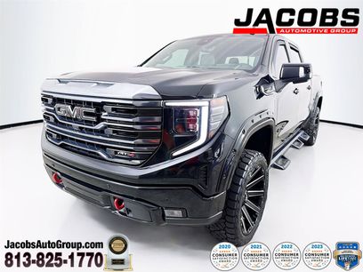 Used 2023 GMC Sierra 1500 AT4 w/ AT4 Premium Package