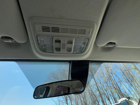 Used 2019 Honda Fit EX image 27