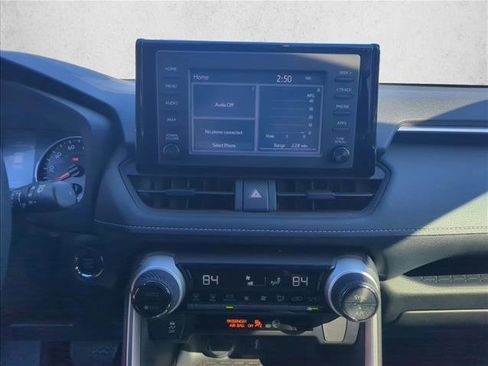 Used 2019 Toyota RAV4 XLE image 16