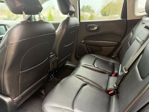 Used 2018 Jeep Compass Limited image 30