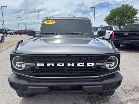 Certified 2025 Ford Bronco Big Bend w/ Black Appearance Package AWD/4WD image 2