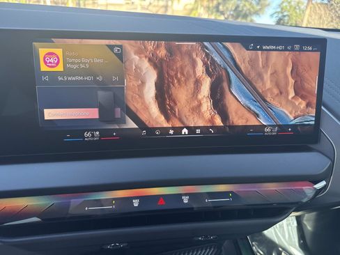 Used 2026 BMW X3 xDrive30 w/ Premium Package image 22