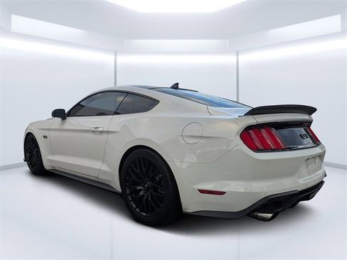 Used 2022 Ford Mustang GT Premium w/ Equipment Group 401A image 5