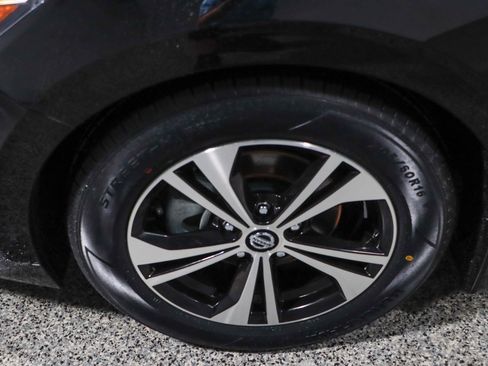 Used 2022 Nissan Sentra SV w/ All-Weather Package FWD image 11