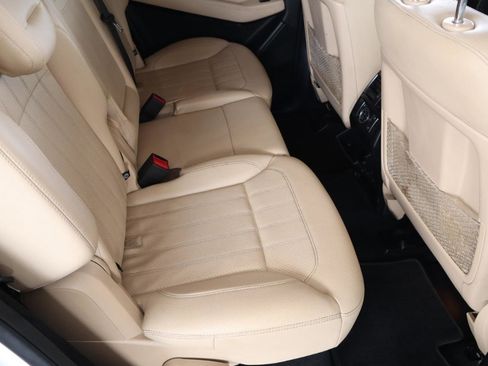 Used 2018 Mercedes-Benz GLS 450 4MATIC w/ Premium Package image 36