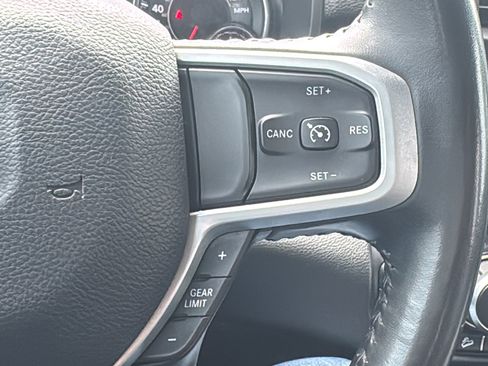 Used 2022 RAM 1500 Big Horn AWD/4WD image 21