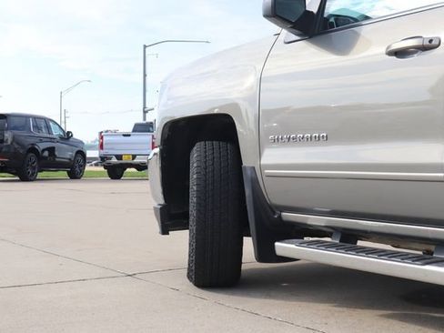Used 2017 Chevrolet Silverado 1500 LT w/ All Star Edition image 10