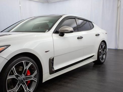 Used 2020 Kia Stinger GT1 image 35