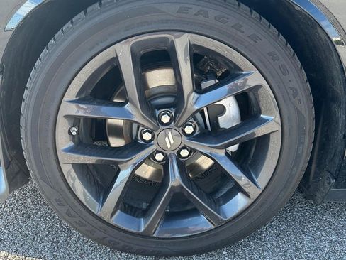 Used 2022 Dodge Challenger R/T w/ Blacktop Package image 9