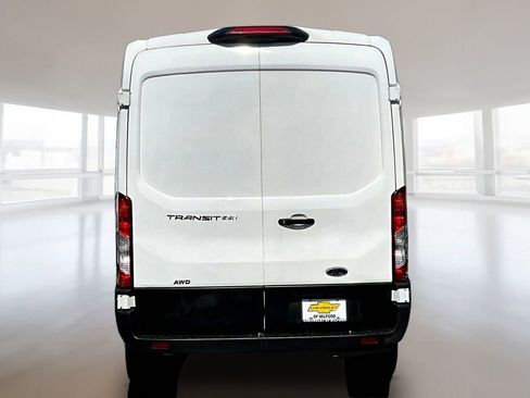 Used 2023 Ford Transit 250 Medium Roof AWD image 5
