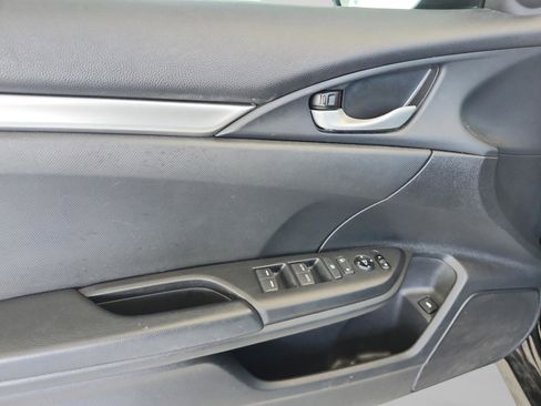 Used 2021 Honda Civic Sport image 14