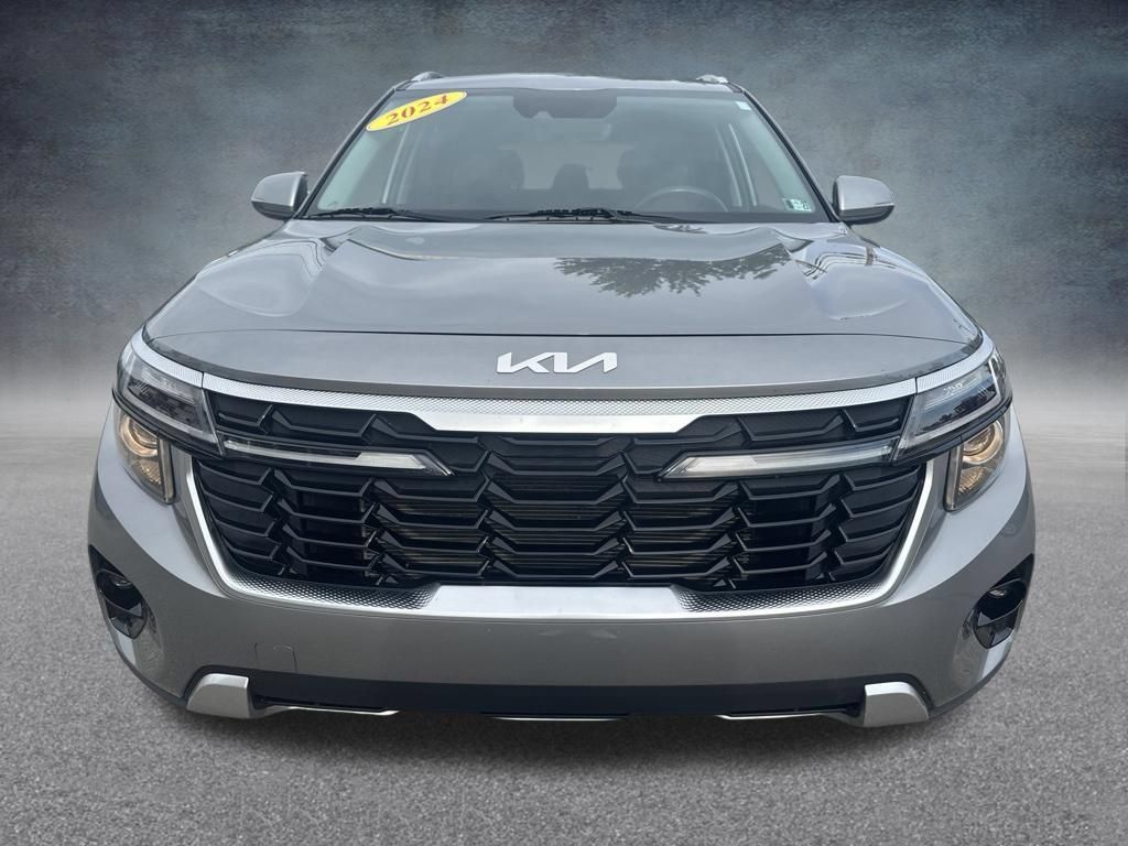 Used 2024 Kia Seltos S AWD/4WD image 5