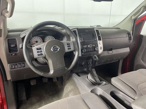 Used 2015 Nissan Frontier PRO-4X image 15