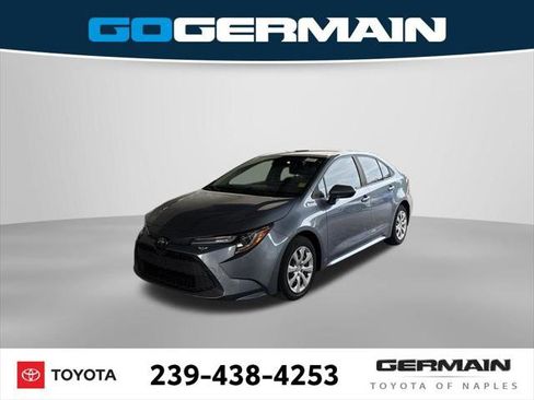 Certified 2022 Toyota Corolla LE FWD image 1