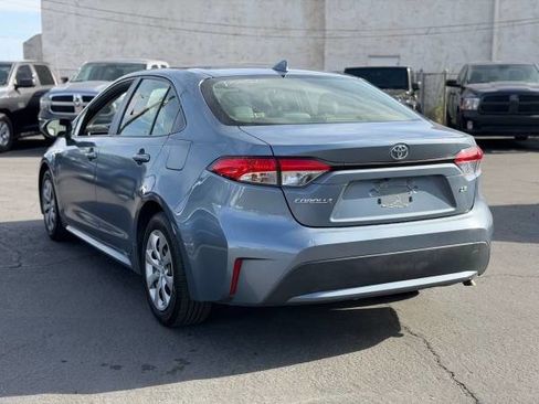 Used 2020 Toyota Corolla LE image 5