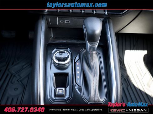 Used 2023 GMC Canyon AT4 image 18