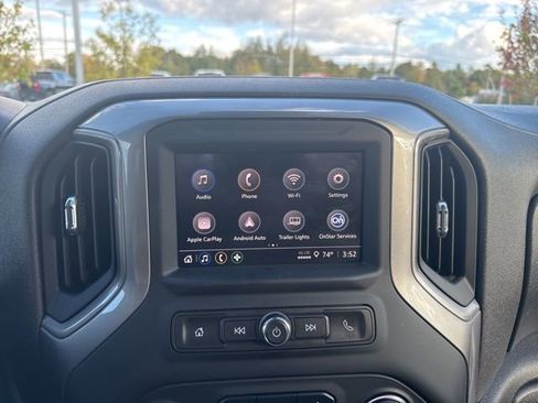 Used 2023 Chevrolet Silverado 1500 Custom image 22