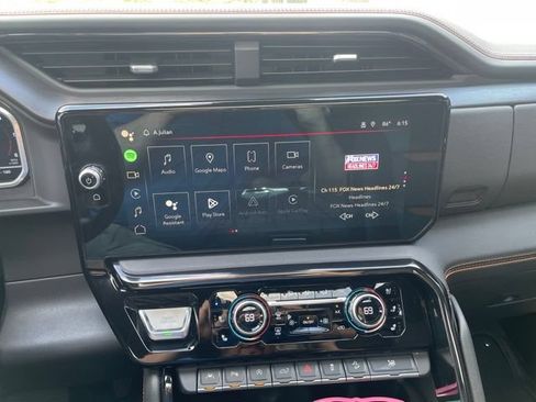 Used 2023 GMC Sierra 1500 AT4 w/ AT4 Preferred Package AWD/4WD image 14