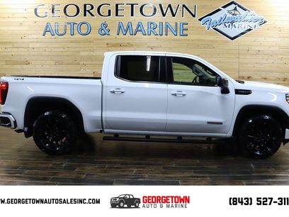 Used 2020 GMC Sierra 1500 Elevation w/ Elevation Value Package