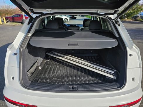 Used 2019 Audi Q5 2.0T Premium Plus w/ Premium Plus Package image 18