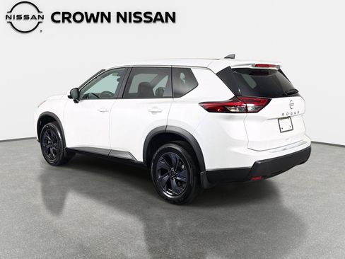 New 2026 Nissan Rogue SV FWD image 7