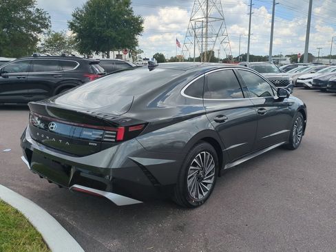 New 2026 Hyundai Sonata Limited FWD image 5