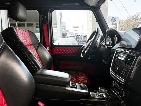 Used 2017 Mercedes-Benz G 63 AMG 4MATIC image 29