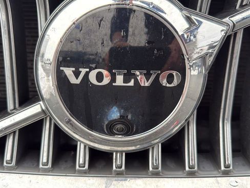 Used 2022 Volvo S90 B6 Inscription w/ Advanced Package image 6