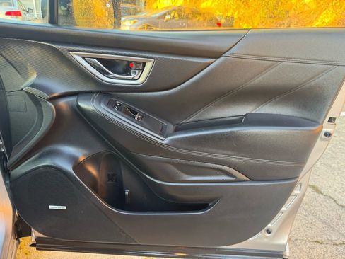 Used 2019 Subaru Forester Limited w/ Popular Package #3 image 21