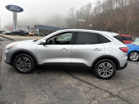 Used 2020 Ford Escape SEL image 8