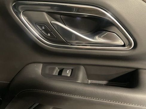 Used 2023 Chevrolet Suburban LS image 49