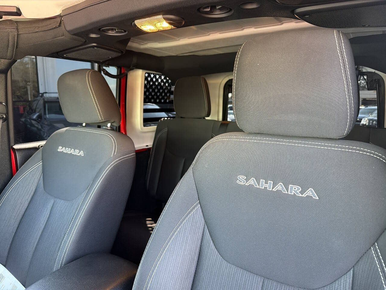 Used 2017 Jeep Wrangler Unlimited Sahara AWD/4WD image 41