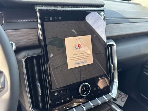 New 2026 GMC Acadia Denali w/ Super Cruise Package FWD image 20