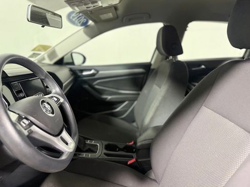 Used 2019 Volkswagen Jetta S w/ Driver Assistance Package FWD image 18