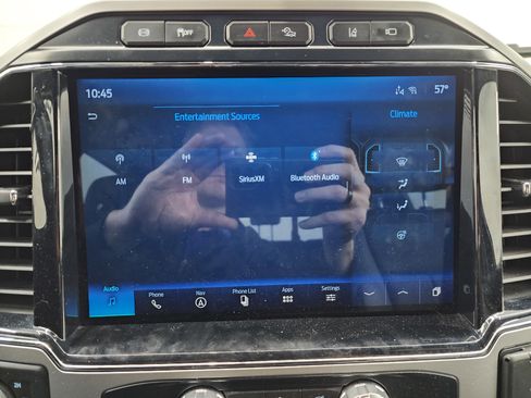 Used 2022 Ford F250 Lariat w/ Tremor Off-Road Package image 55