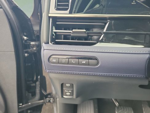 Certified 2026 INFINITI QX80 4WD w/ Sport Exterior Package image 26