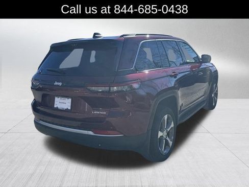 New 2026 Jeep Grand Cherokee Limited w/ Luxury Tech Group II RWD image 5