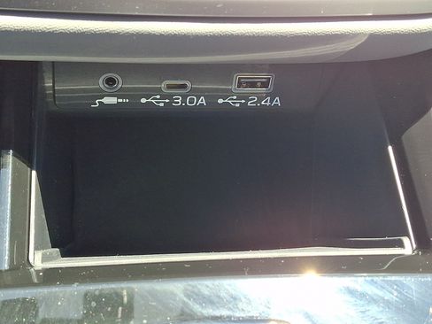 Certified 2025 Subaru Legacy Limited w/ Popular Package #3 AWD/4WD image 25