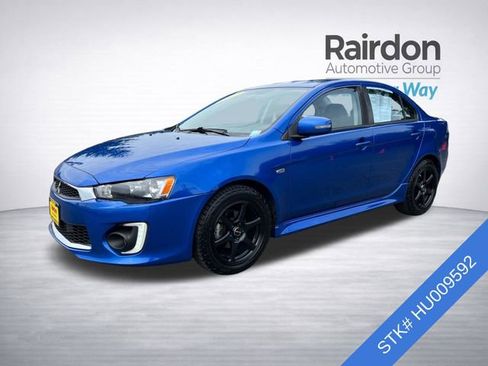 Used 2017 Mitsubishi Lancer ES image 3