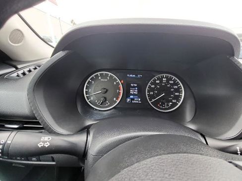 Used 2024 Nissan Sentra S FWD image 11