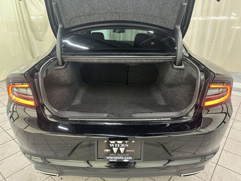 Used 2023 Dodge Charger SXT w/ Blacktop Package AWD/4WD image 8