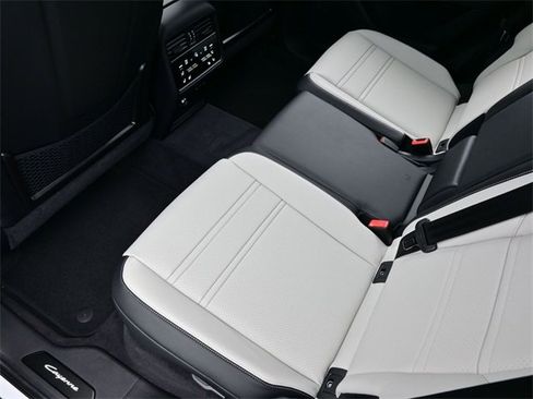 New 2026 Porsche Cayenne E-Hybrid image 16