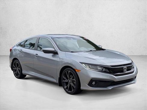 Used 2019 Honda Civic Sport image 3