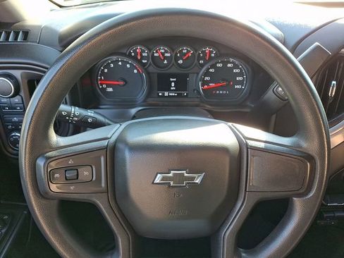 Used 2021 Chevrolet Silverado 1500 Custom Trail Boss AWD/4WD image 18
