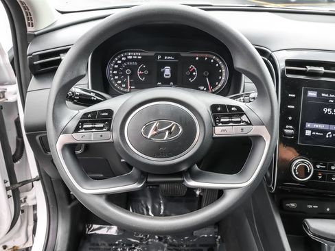 Used 2023 Hyundai Tucson SEL AWD/4WD image 19